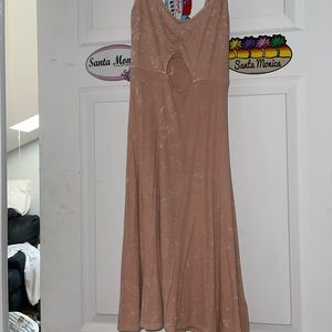 American eagle flowy midi dress. Super cute opening in the front.
